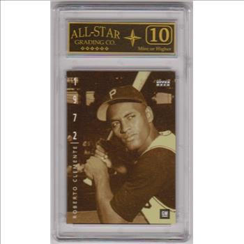 Graded 10 - Roberto Clemente 1994 Upper Deck GM #2 Card