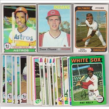 25 Different 1970's Topps Baseball Cards (1970-1979) w/ Cesar Cedeno + More