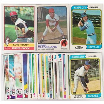 25 Different 1970's Topps Baseball Cards (1973-1979) w/ Luis Tiant + More
