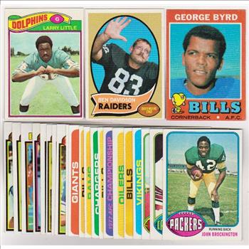 24 Different 1970's Topps Football Cards (1970-1979) w/ Larry Little + More