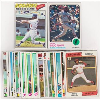25 Different 1970's Topps Baseball Cards (1973-1979) w/ Reggie Smith + More
