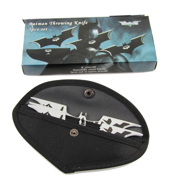 Batman Throwing Knife (3pc Set) Property Room