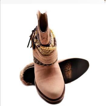 Freebird By Steven Diva Acquisition Mezcal Ankle Boot Peach Size 9 $750