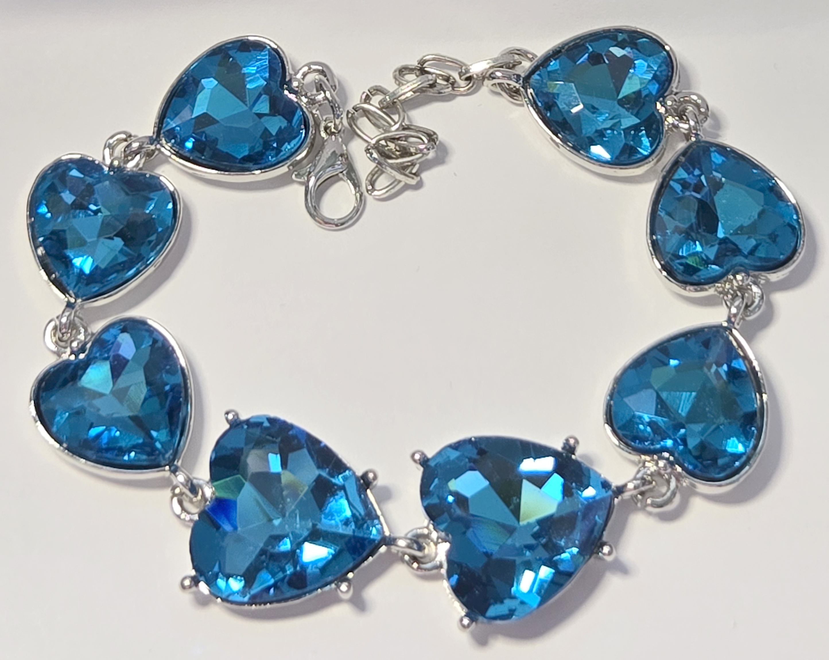 No Reserve Blue Austrian Crystal Heart Bracelet