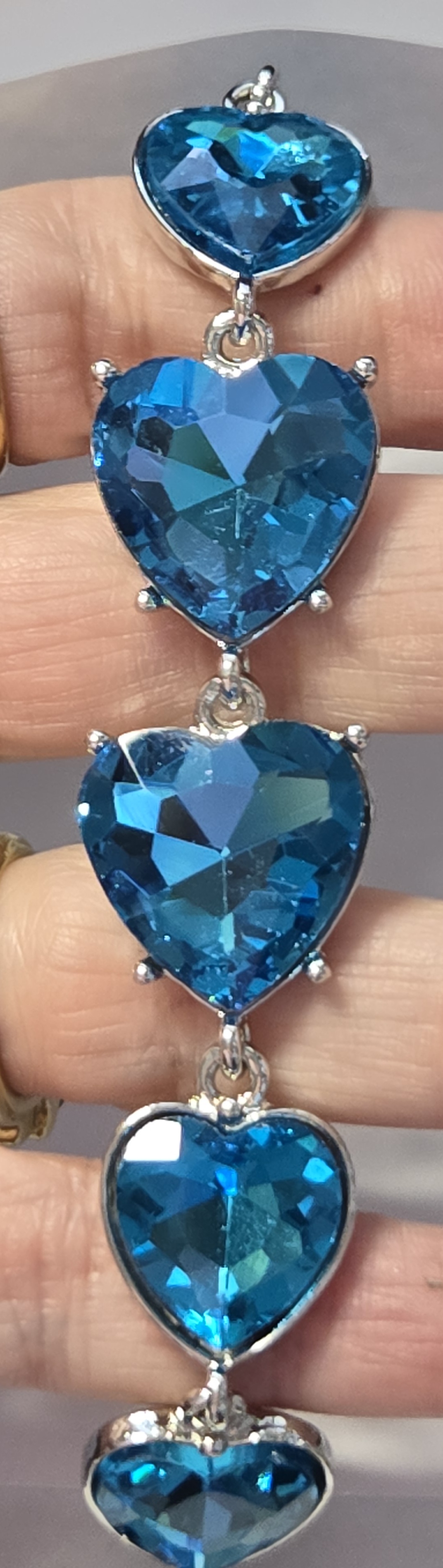 No Reserve Blue Austrian Crystal Heart Bracelet