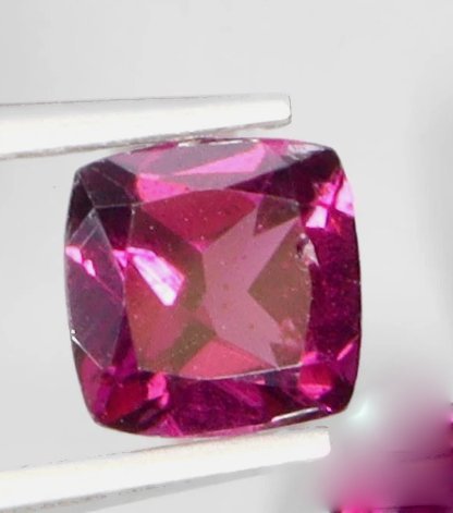 No Reserve VVS Natural Rhodolite Garnet Cushion Loose Gemstone