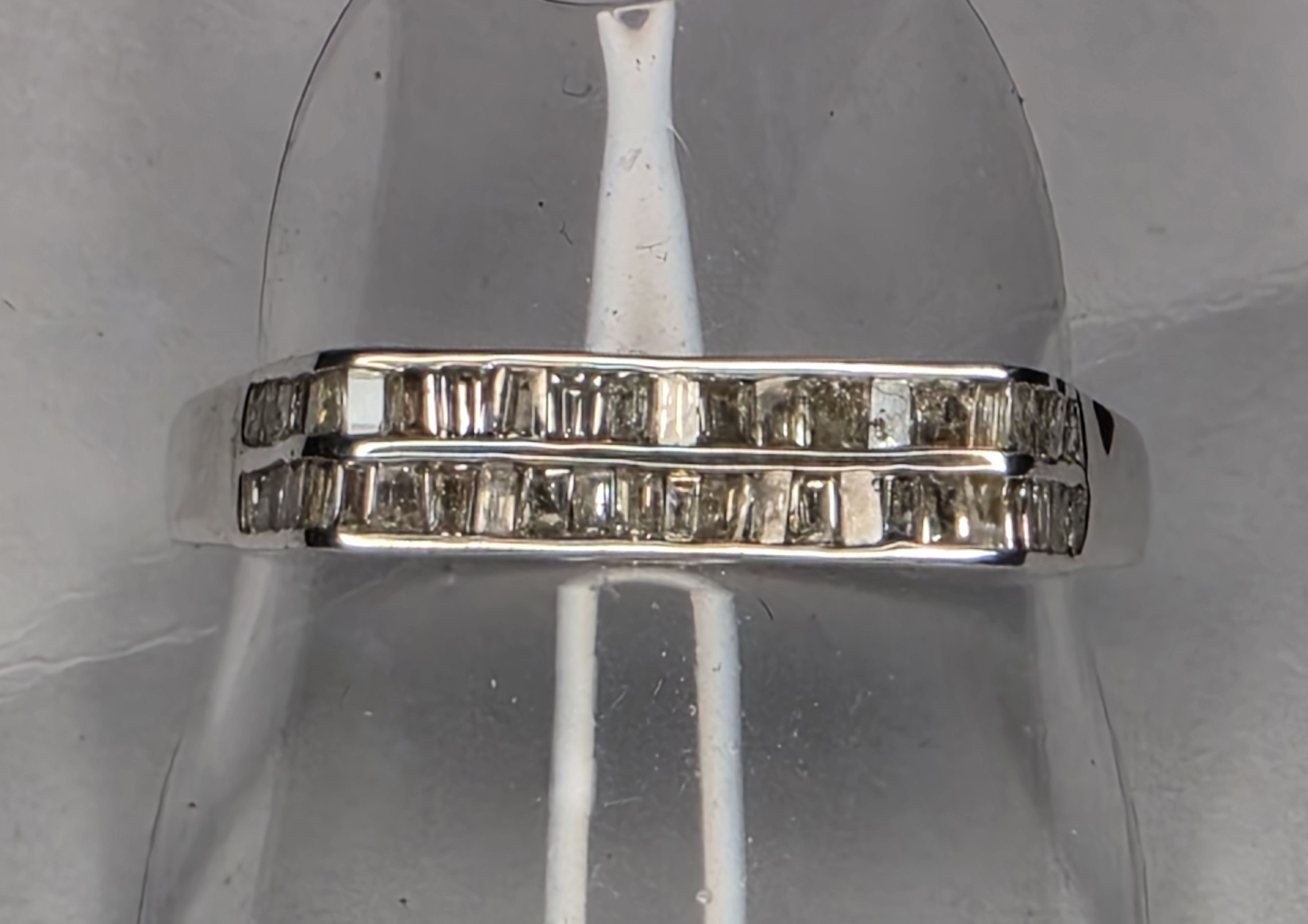 No Reserve .75 cttw Natural Diamond Ring Size 14