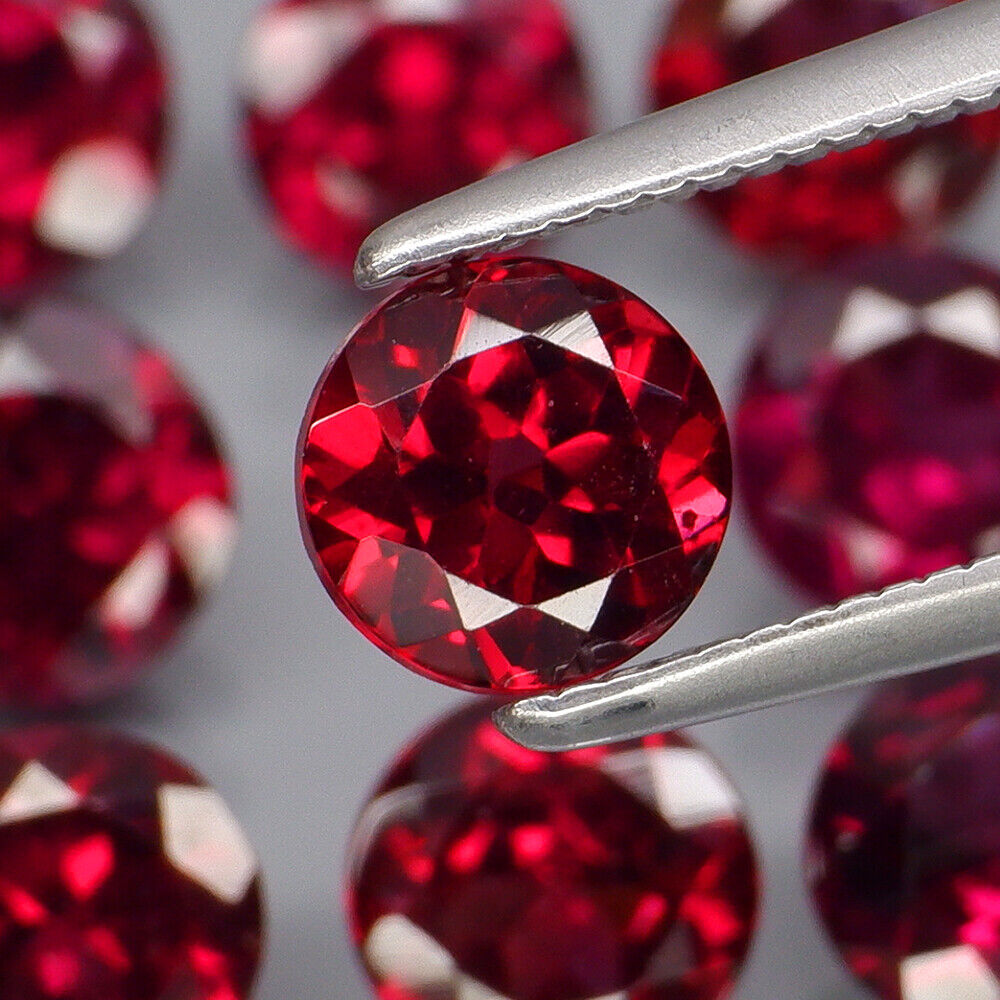 No Reserve VVS Natural Garnet Round Cut Loose Gemstone