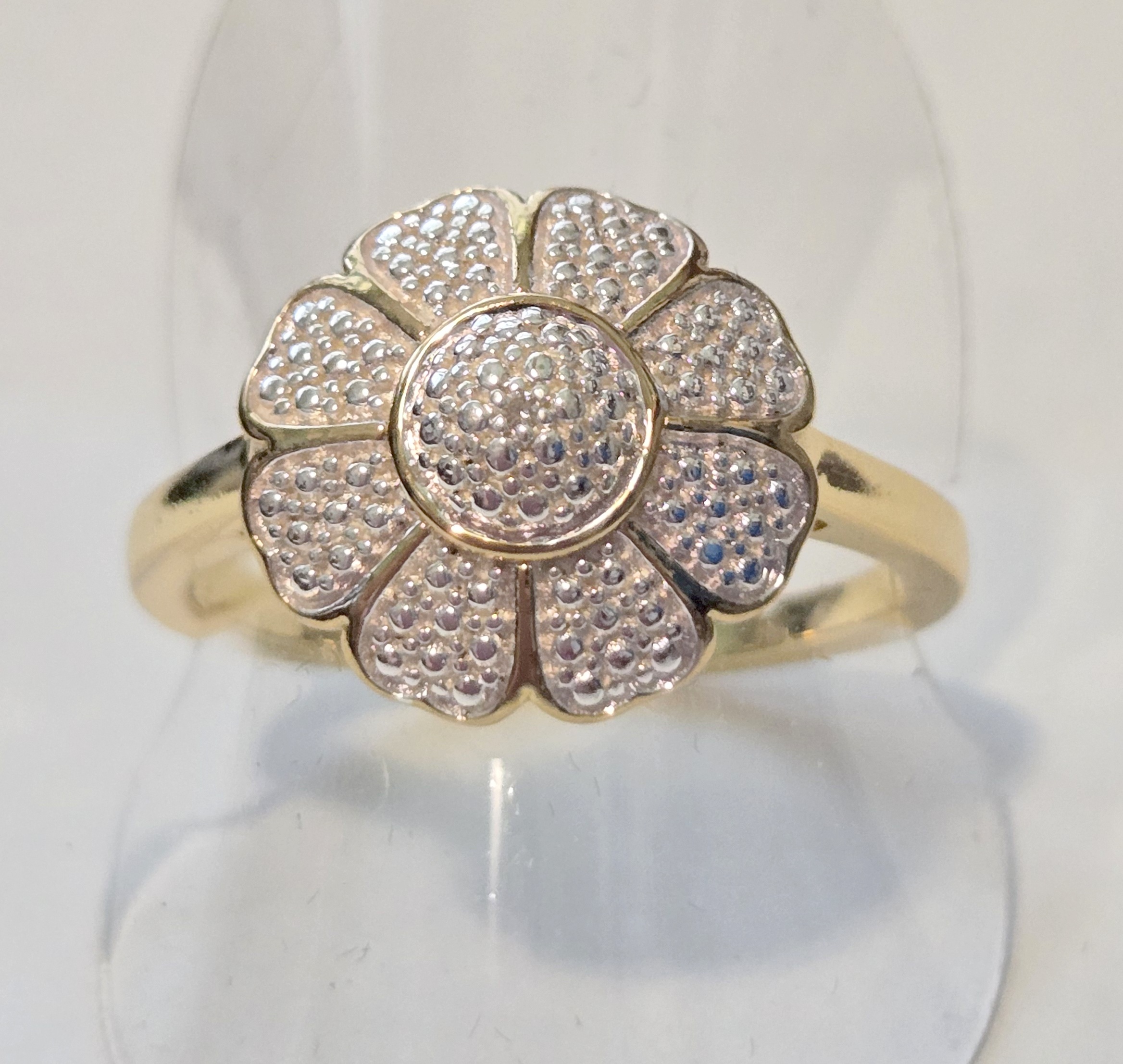 No Reserve Natural Diamond Flower Ring Size 7