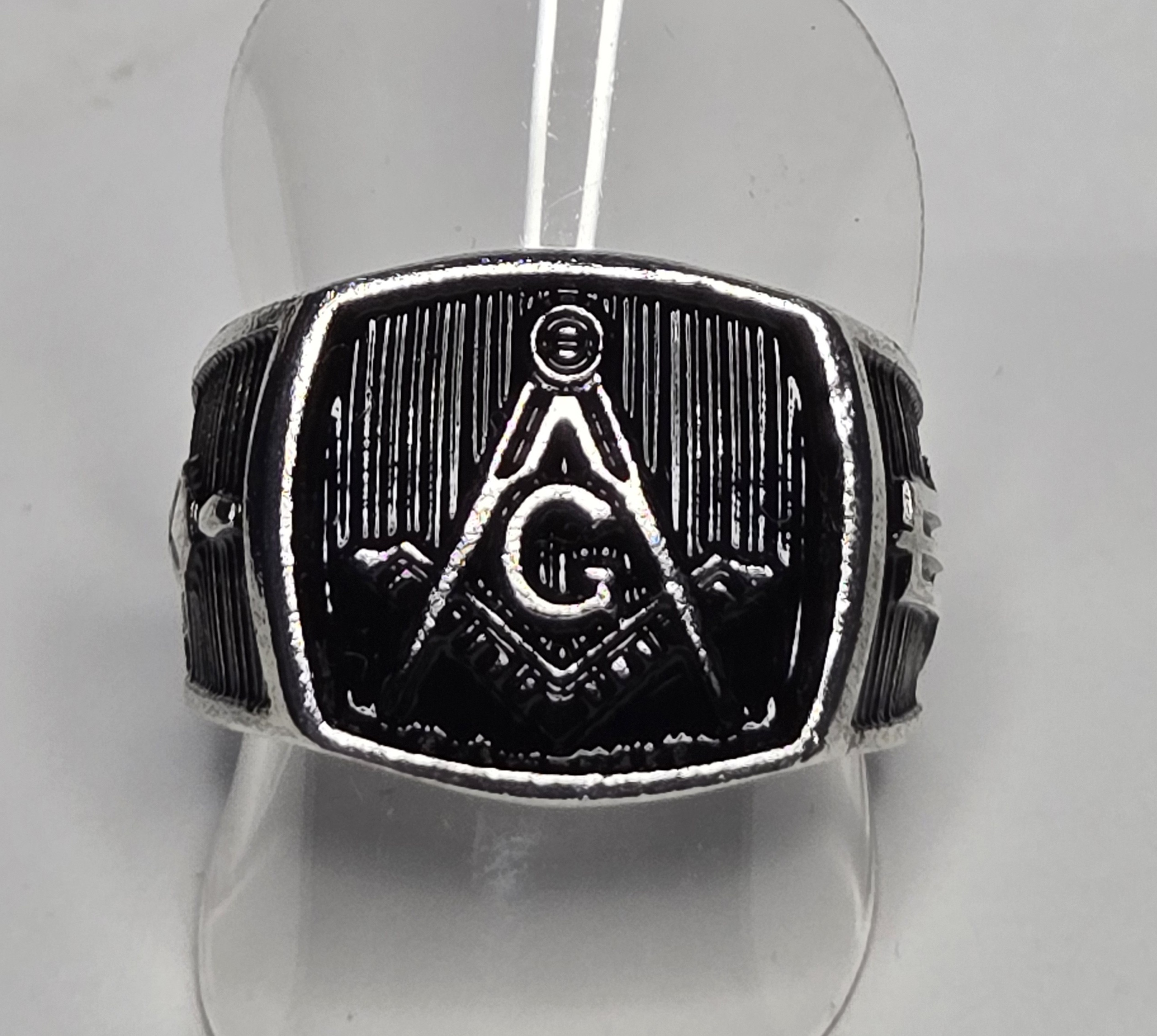 No Reserve Masonic Ring Size 11