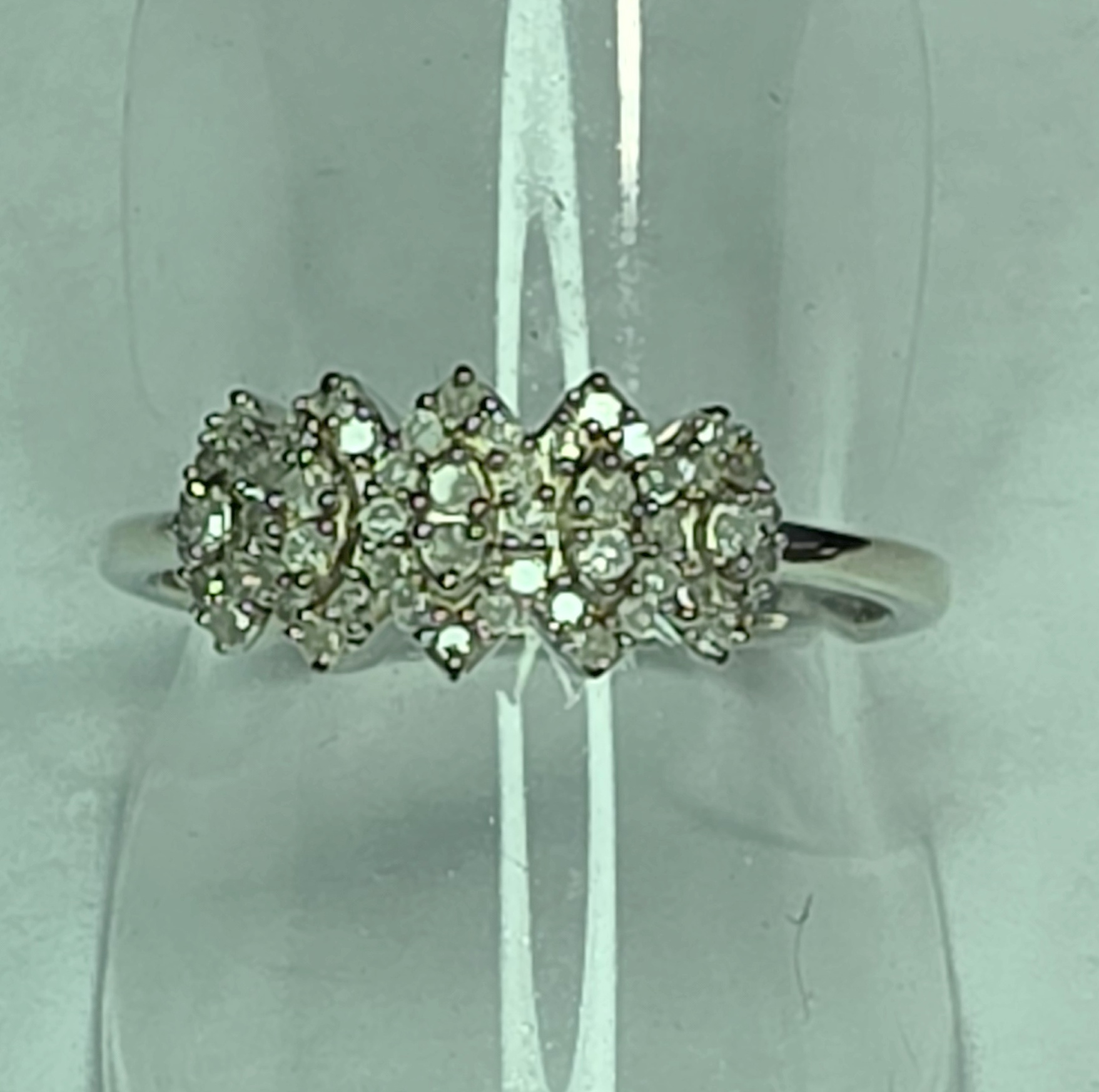 No Reserve.25 ct Natural Diamond RIng Size 7