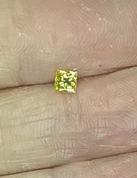 No Reserve  .20 ct VSV2 Natural Diamond Round Cut Loose Gemstone