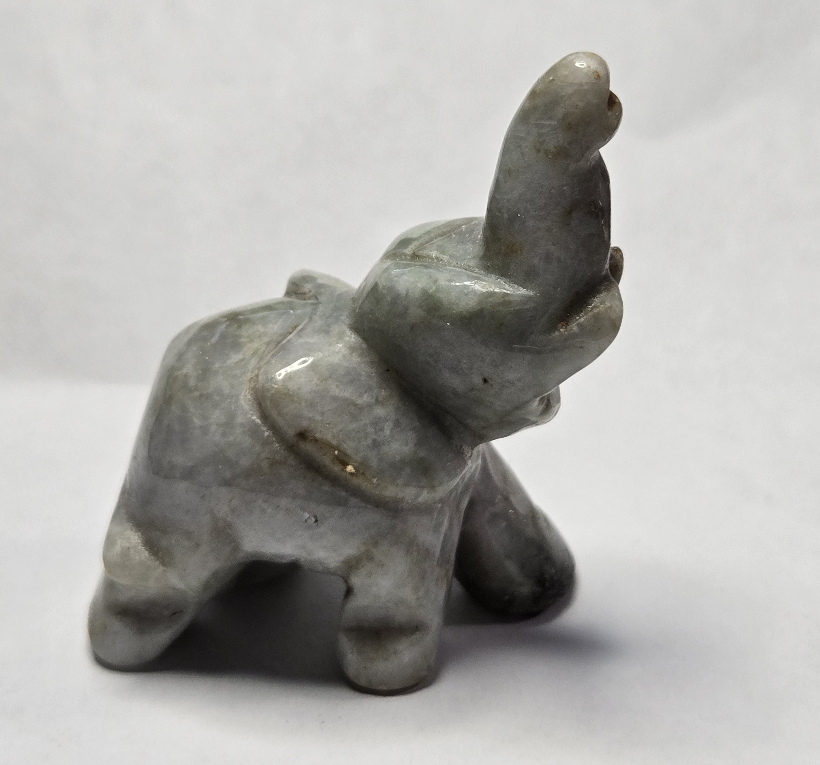 No Reserve  104.55 Natural Jade Carved Elephant 
