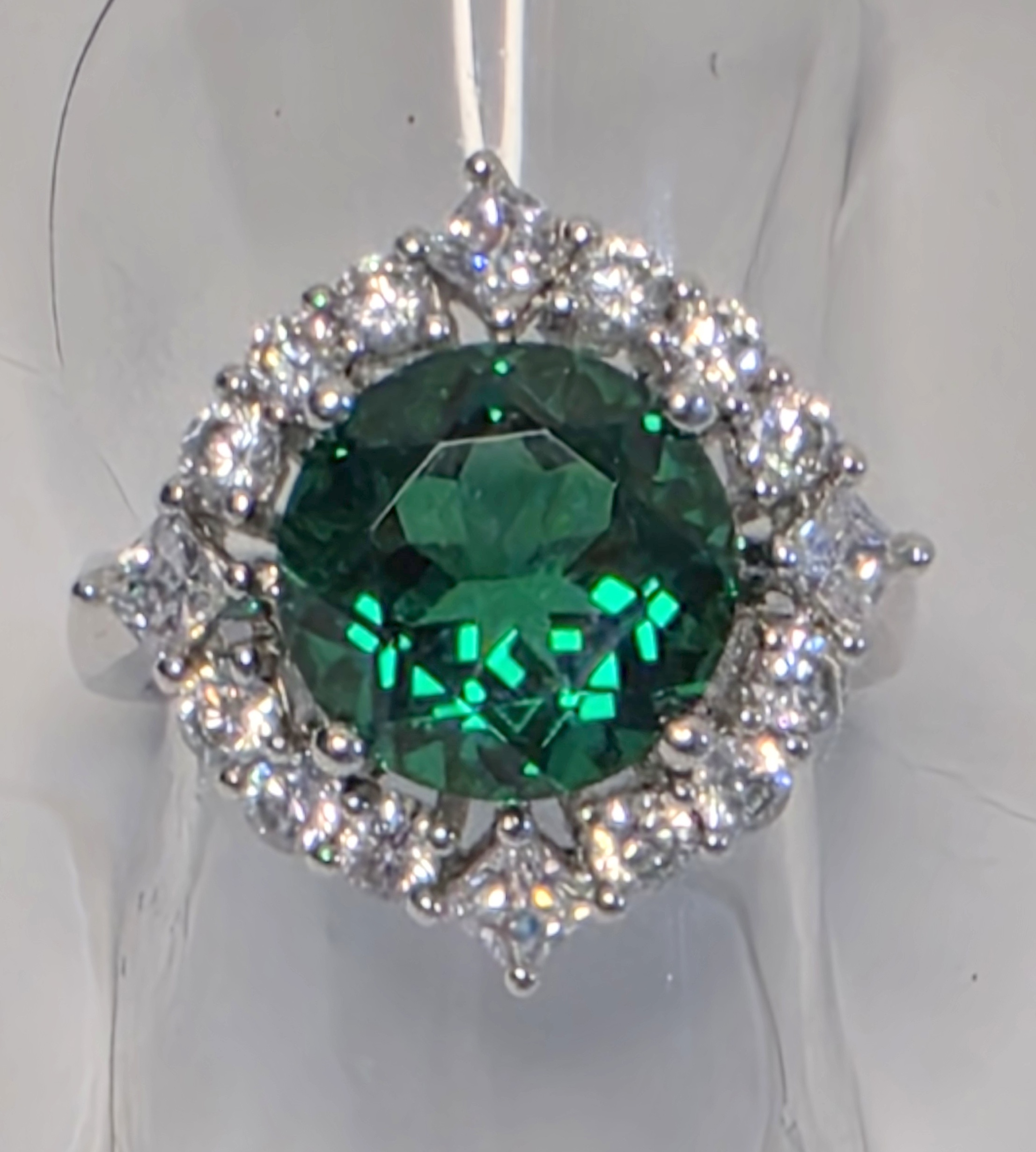 No Reserve Emerald & Zircon Ring Size 5