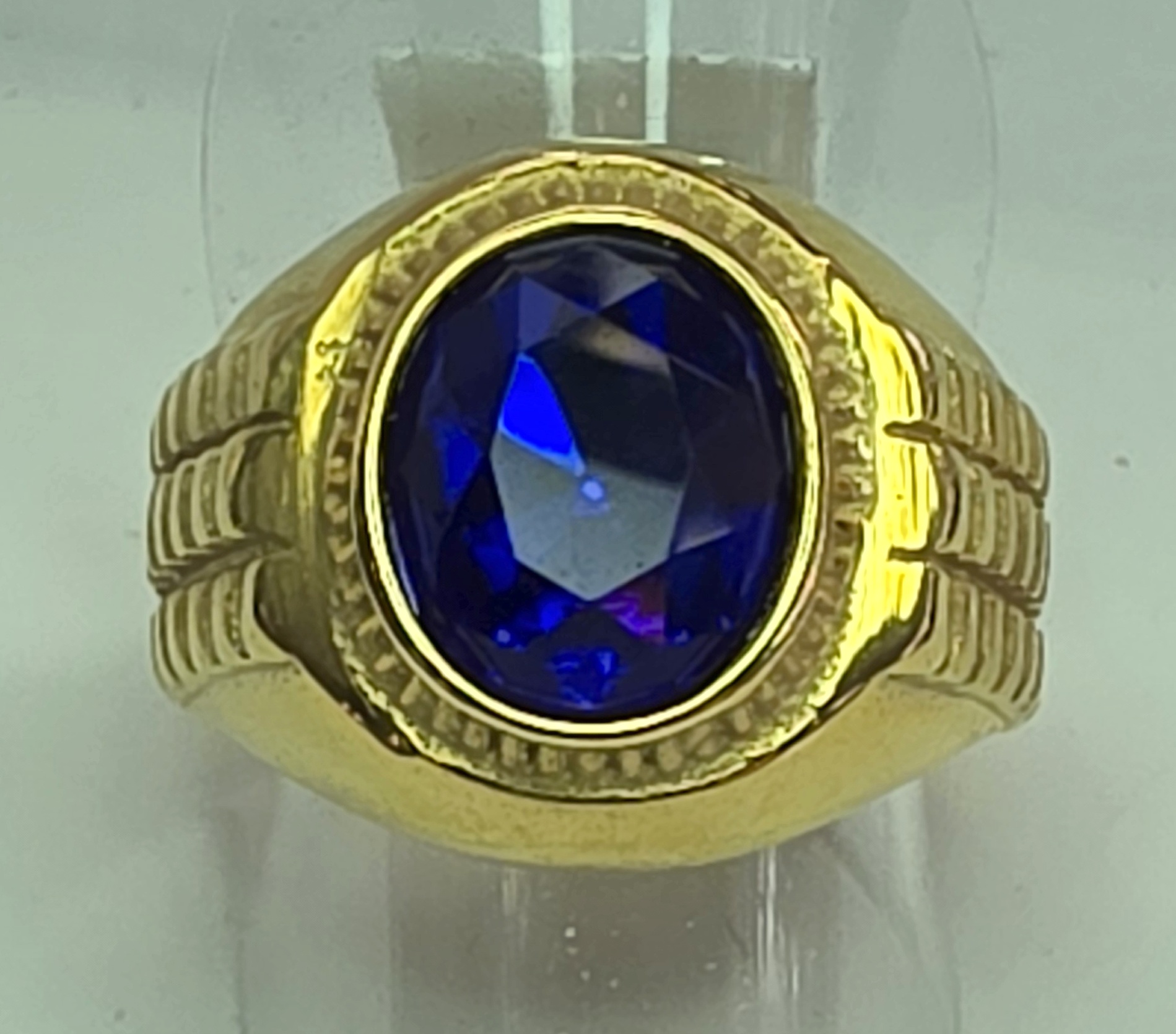No Reserve Sapphire Ring Size 8