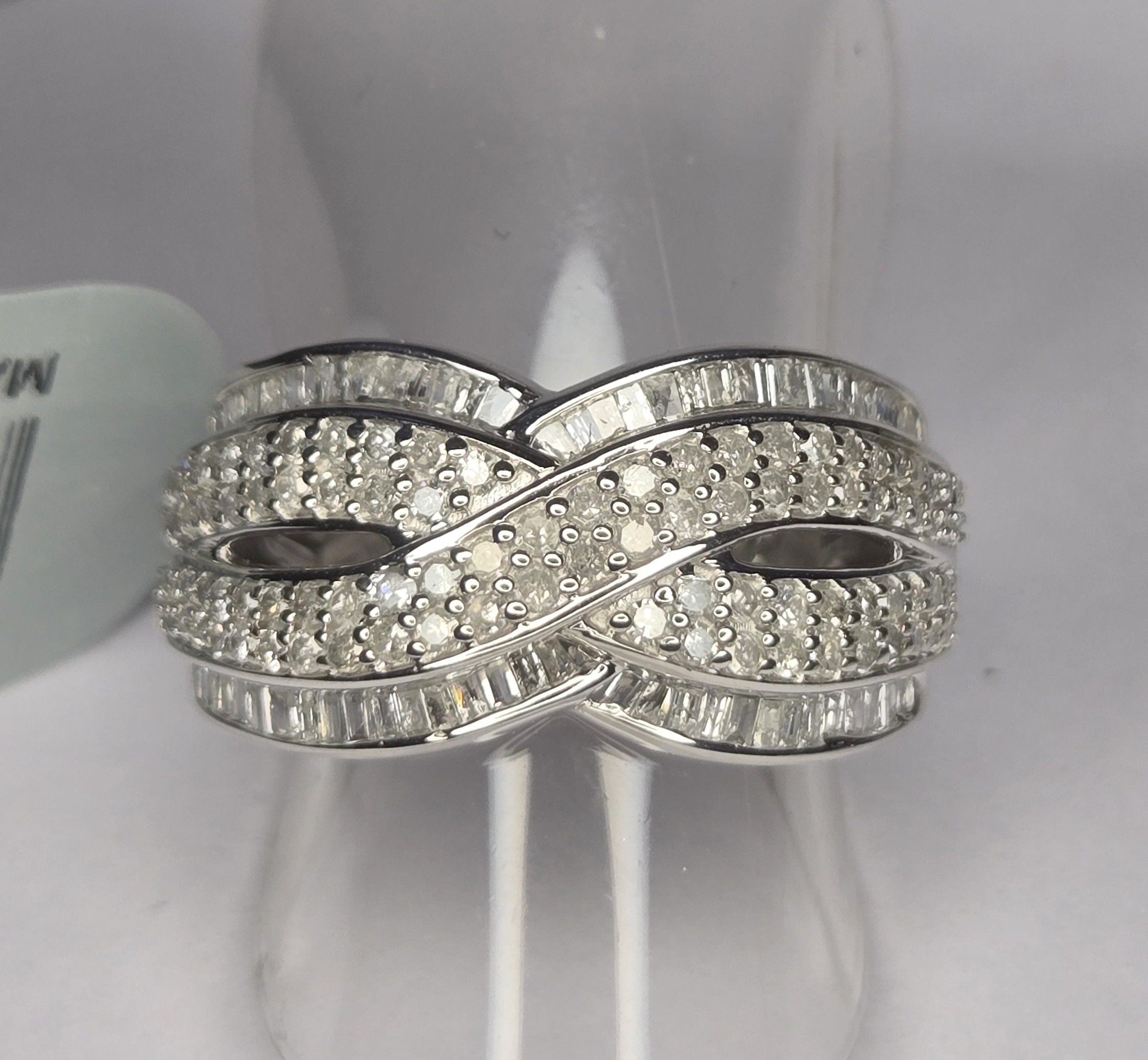 No Reserve  1.00 ct Natural Diamond Ring Size 10
