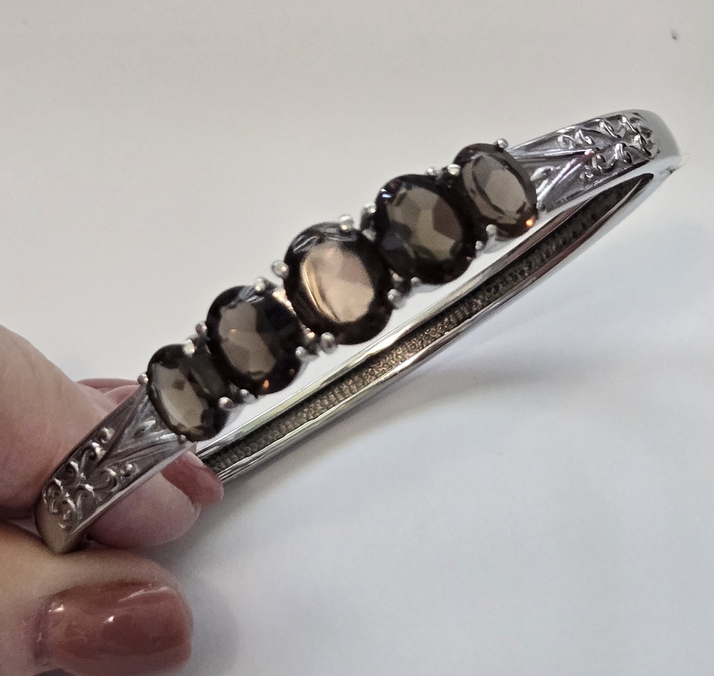 No Reserve Natural Smoky Quartz Bangle Bracelet
