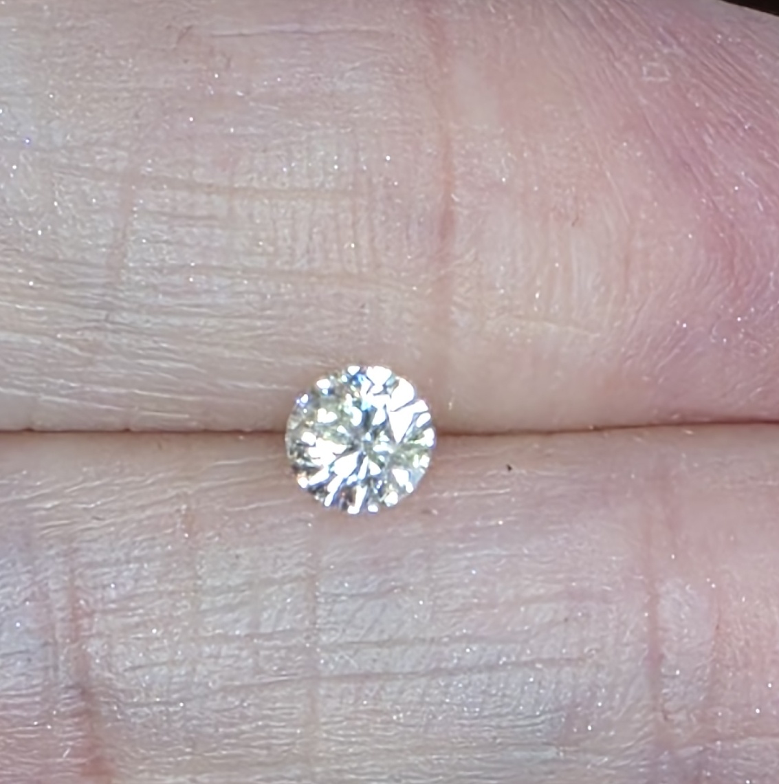 No Reserve .32 ct Natural Diamond Round Cut Loose Gemstone