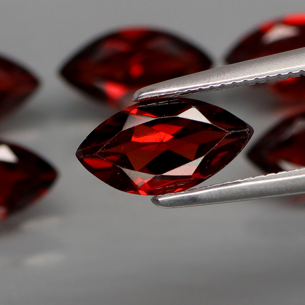 No Reserve VVS Natural Mozambique Garnet Marquise Cut Loose Gemstone 