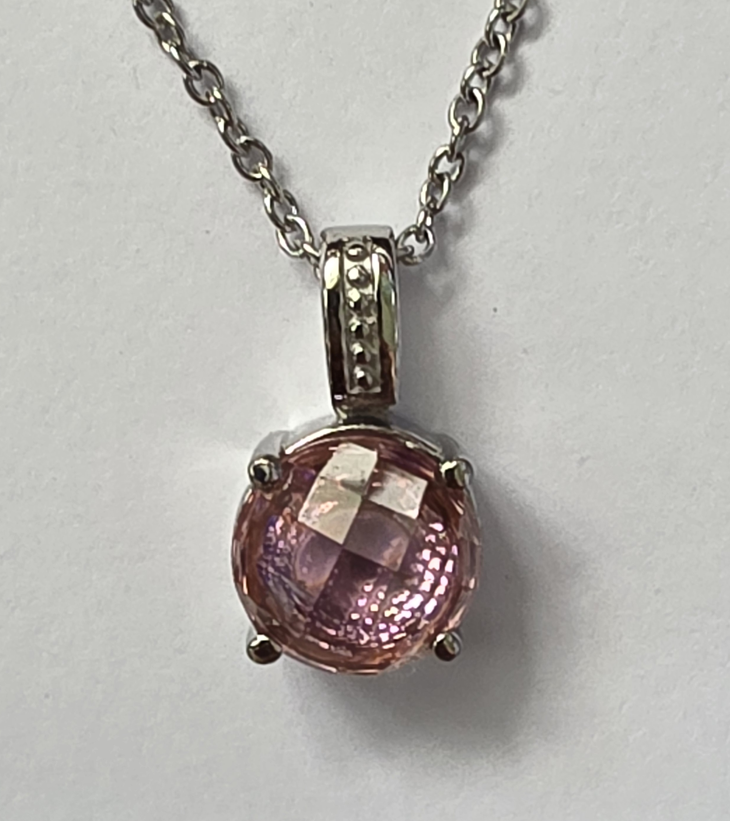 No Reserve Pink Topaz Checkboard Round Cut Pendant & Chain Neckkace