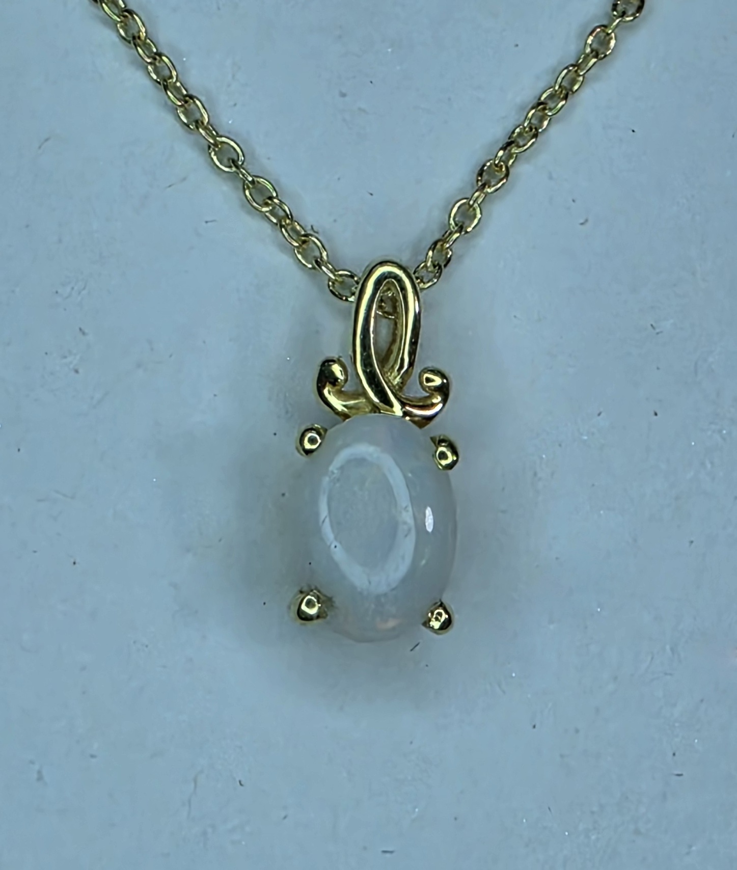 No Reserve Natural Opal Pendant & Chain Necklace