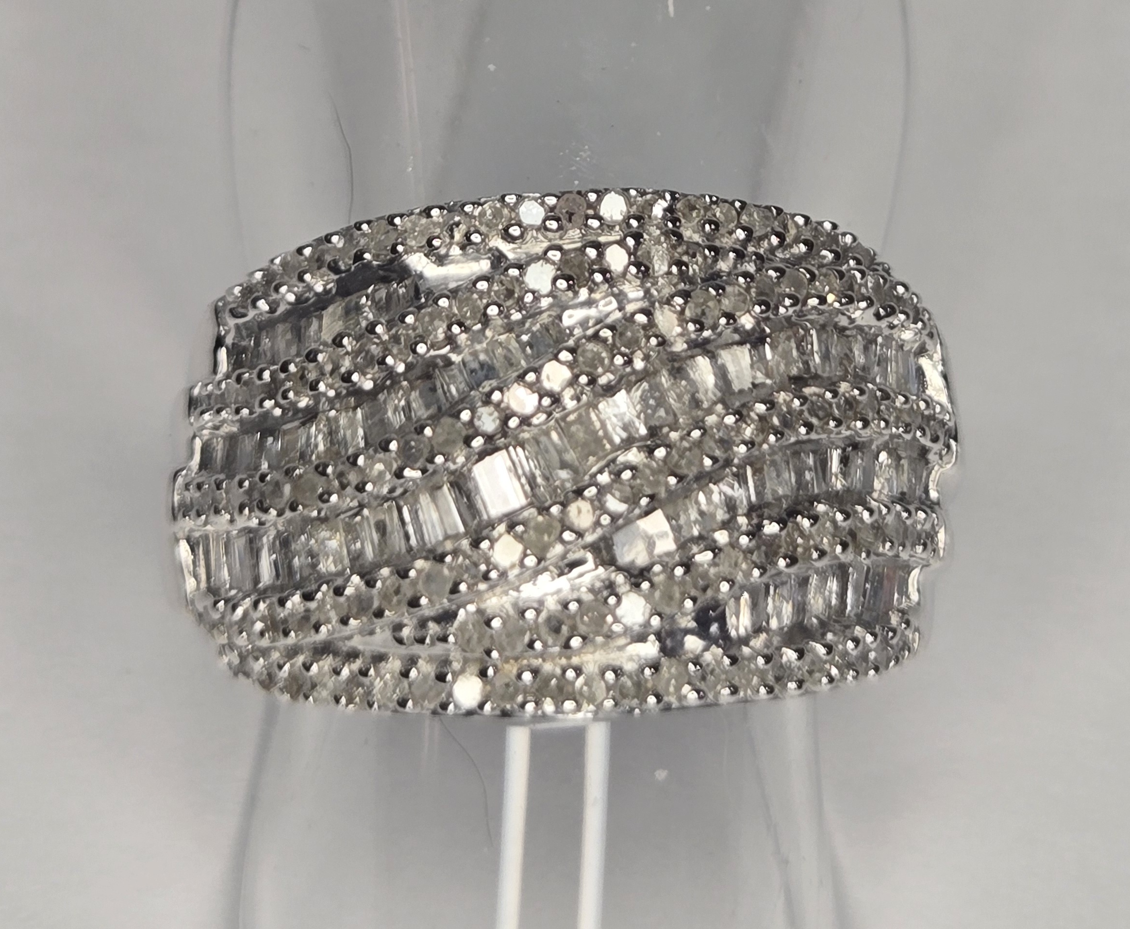 No Reserve 1.02 ct Natural Diamond Ring Size 6