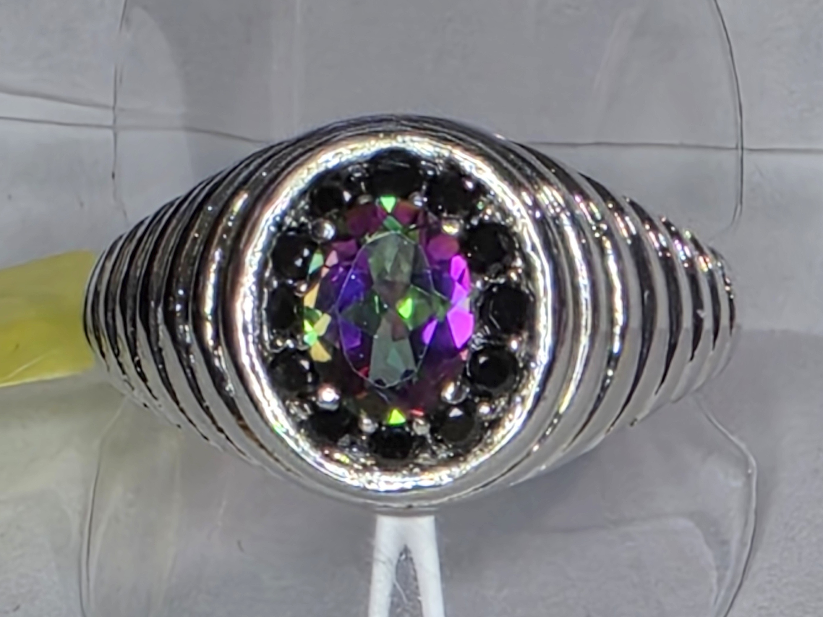 No Reserve  Natral Rainbiw Mystic Quartz & Black Spinel Ring Size 11