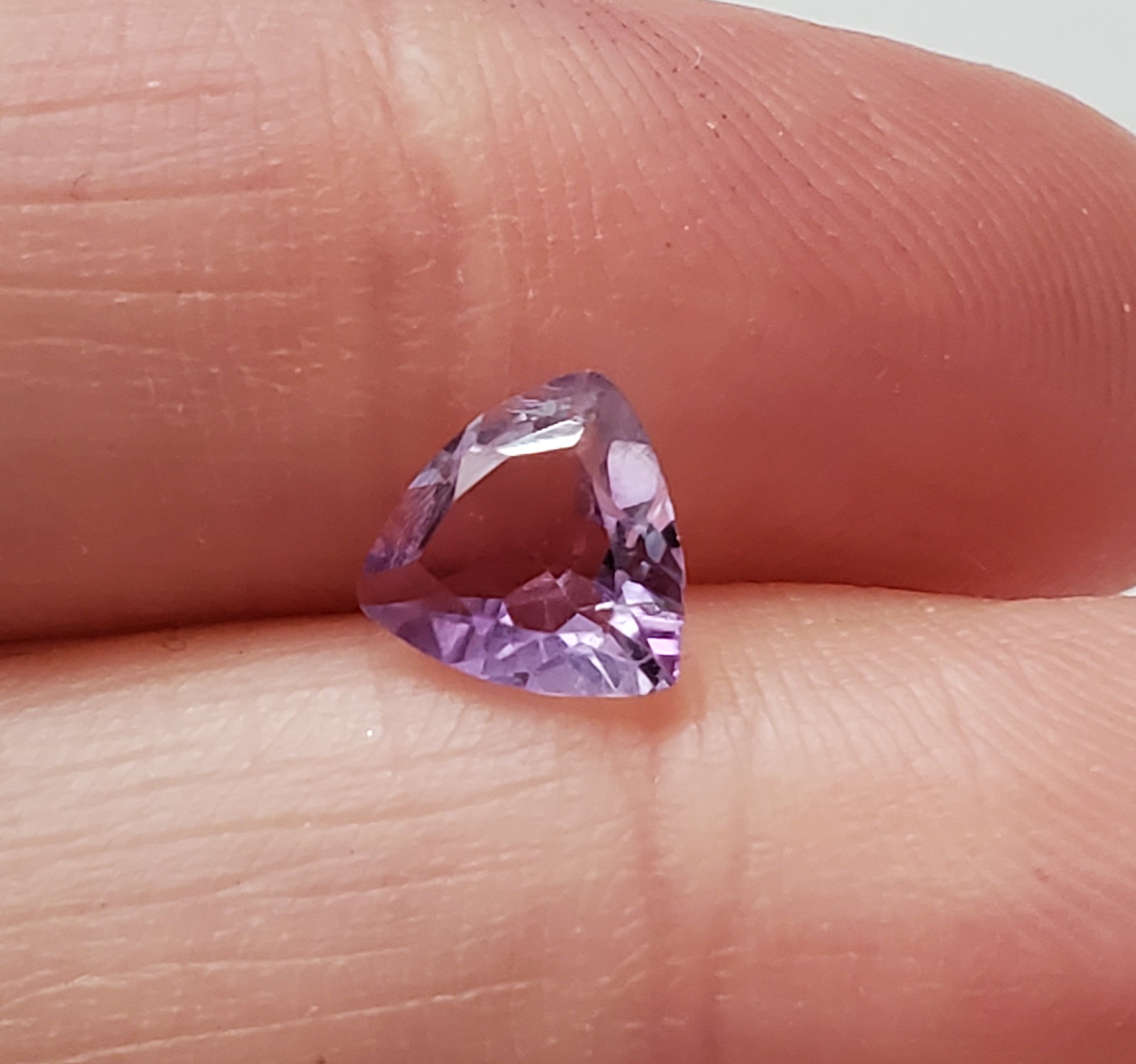 No Reserve VVS 7mm Natural Amethyst Trillion Cut Loose Gemstone