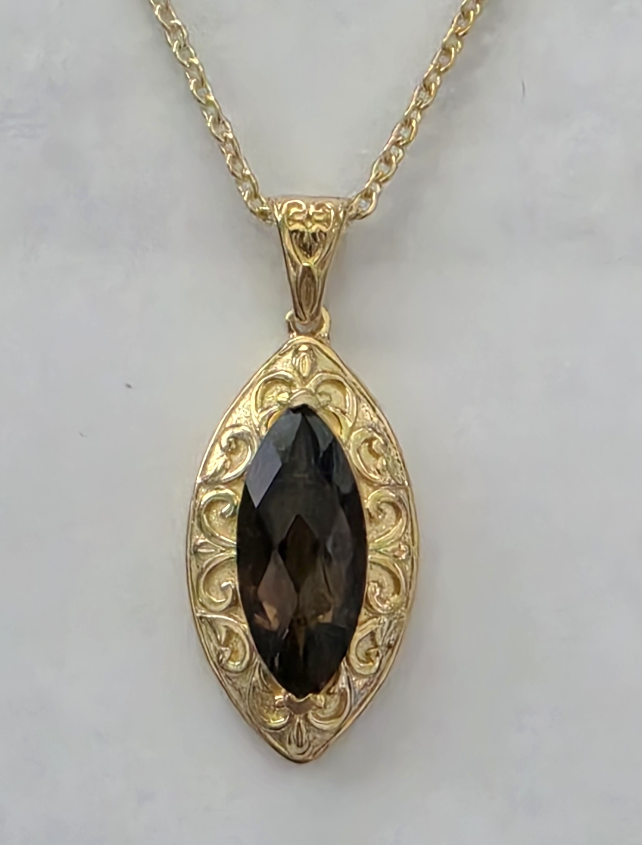 No Reserve Natural Smoky Quartz Pendant & Chain  Necklace