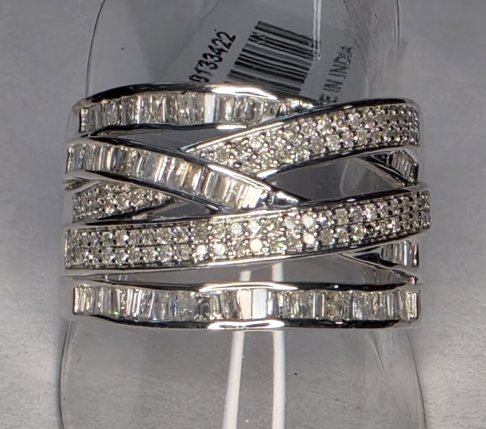 No Reserve .1.03 ct Natural Diamond Ring Size 9