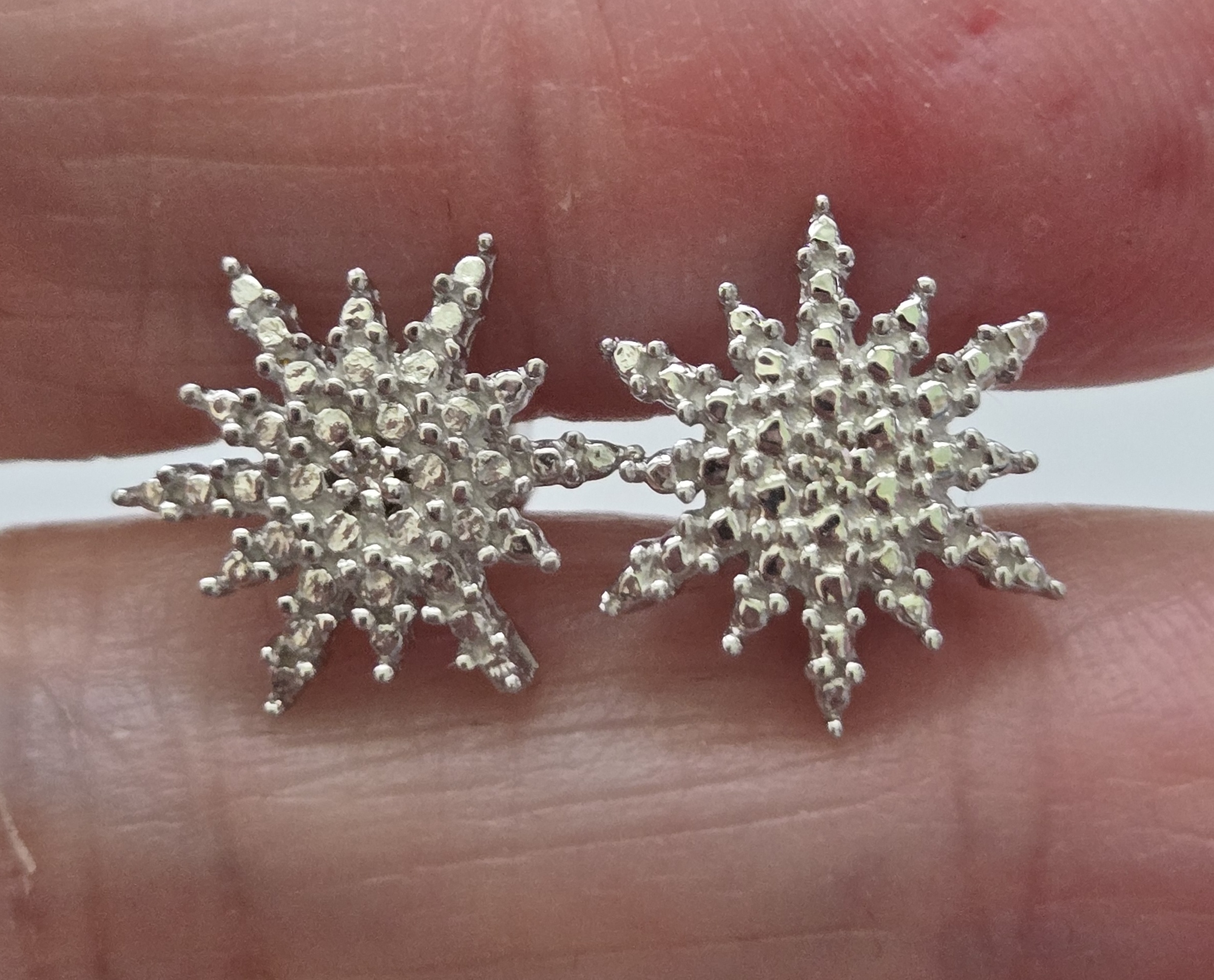 No Reserve Natural Diamond Starburst Earrings 