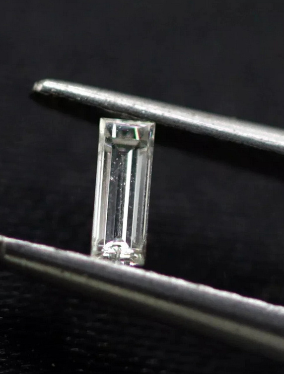 No Reserve .12 ct Natural Diamond Baguette Cut Loose Gemstone