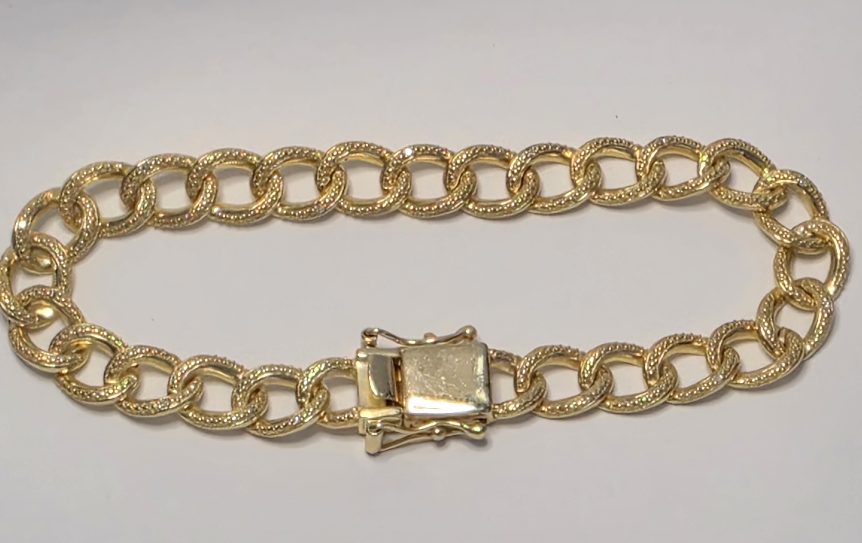 No Reserve Natural .15 ct Diamond Tennis Bracelet YG