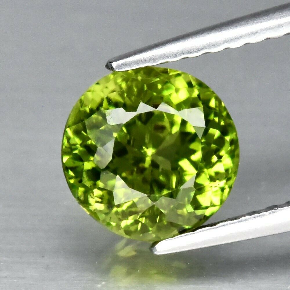 No Reserve .VVS Natural Peridot Round Cut Loose Gemstone