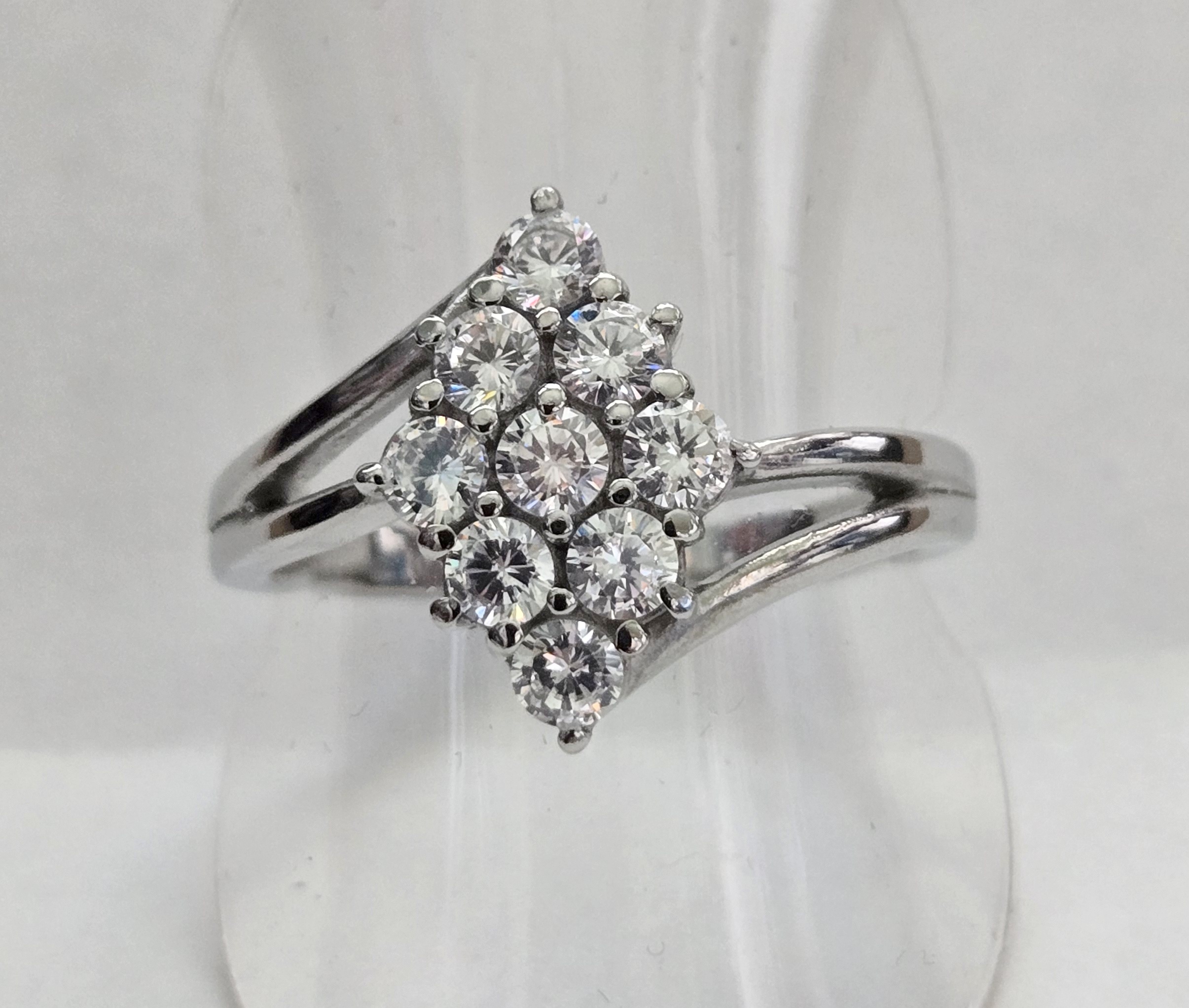 No Reserve Simulated Diamond Ring Size 10