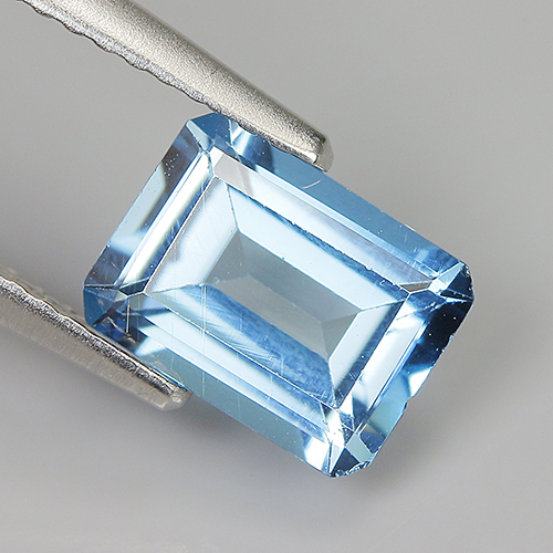 1.42 ct VVS Natural Blue Topaz Emerald Cut Loose Gemstone