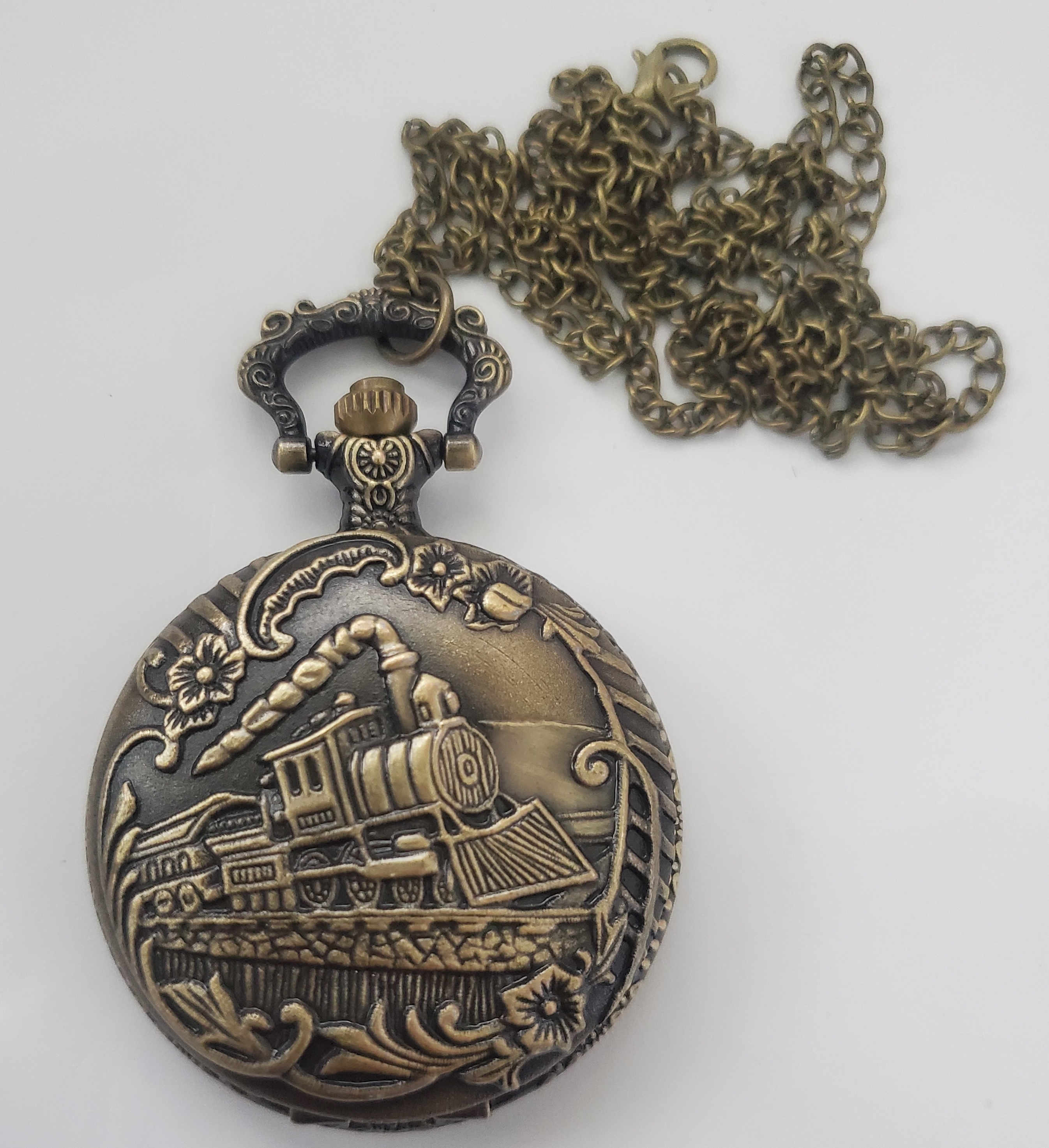 No Reserve Brand New Train Pocket Watch with chain Property Room