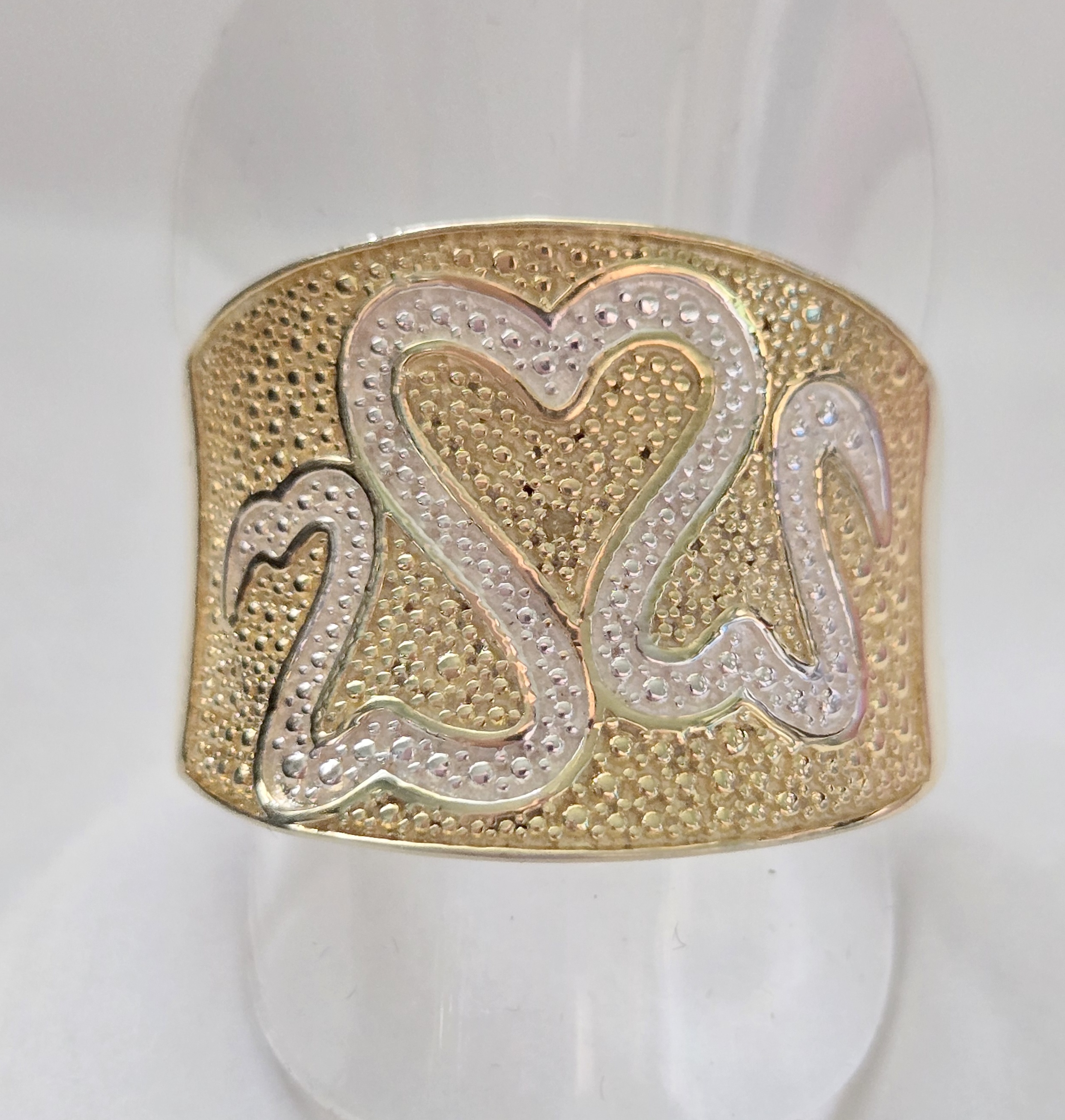 No Reserve Diamond Heart  Ring Size 9