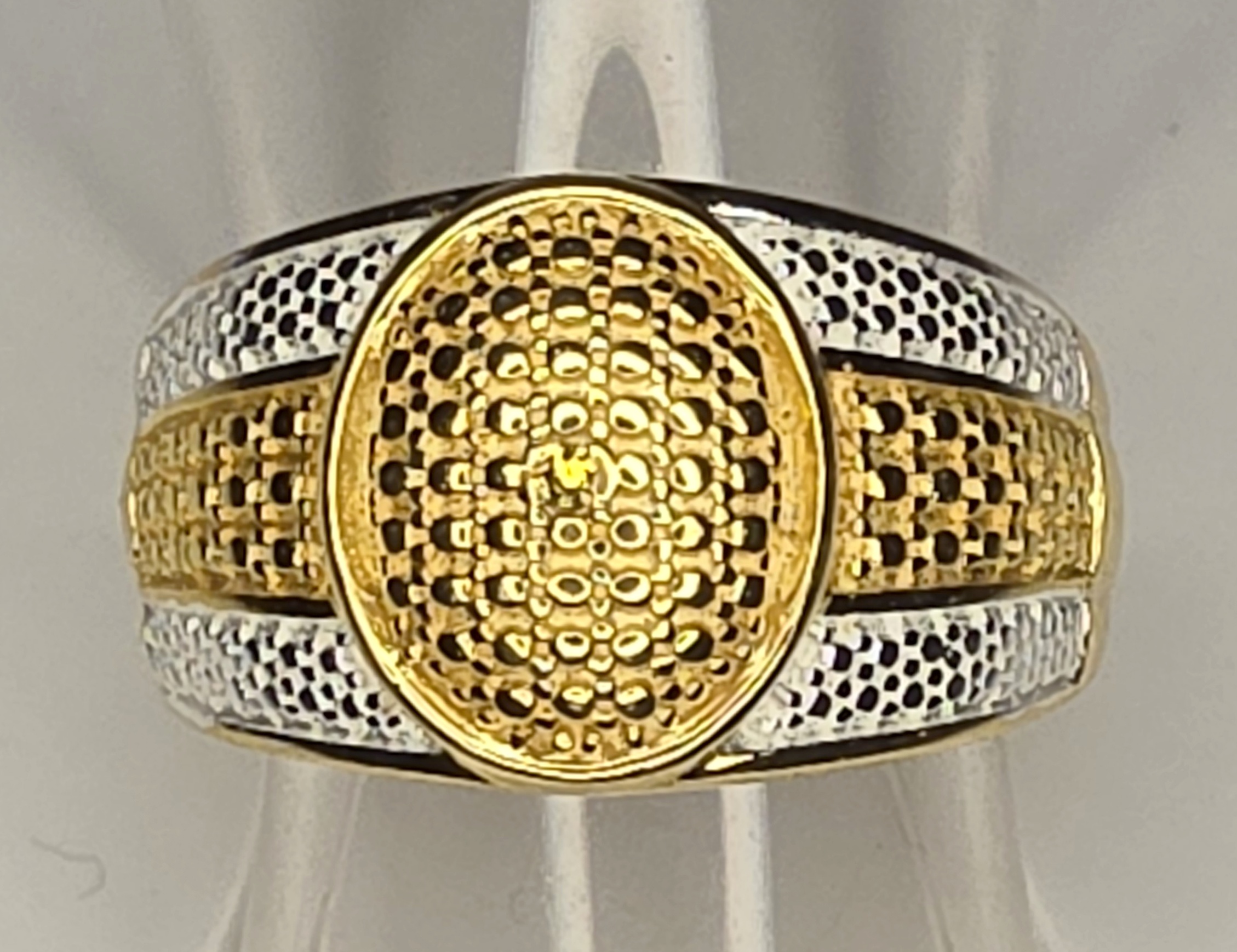 No Reserve Natural Diamond Two Tone Ring Size 7
