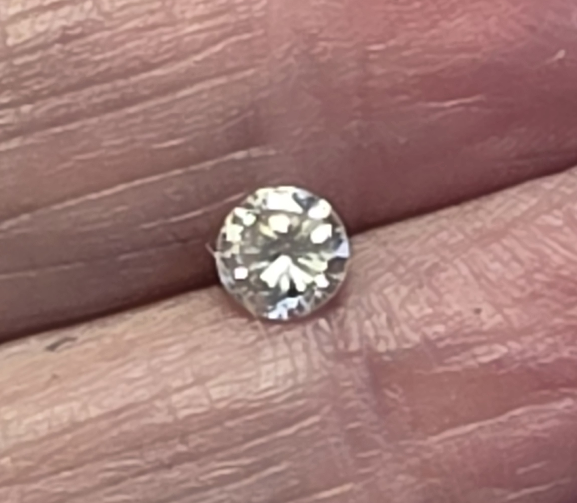 No Reserve .39 ct Natural Diamond Round Cut Loose Gemstone