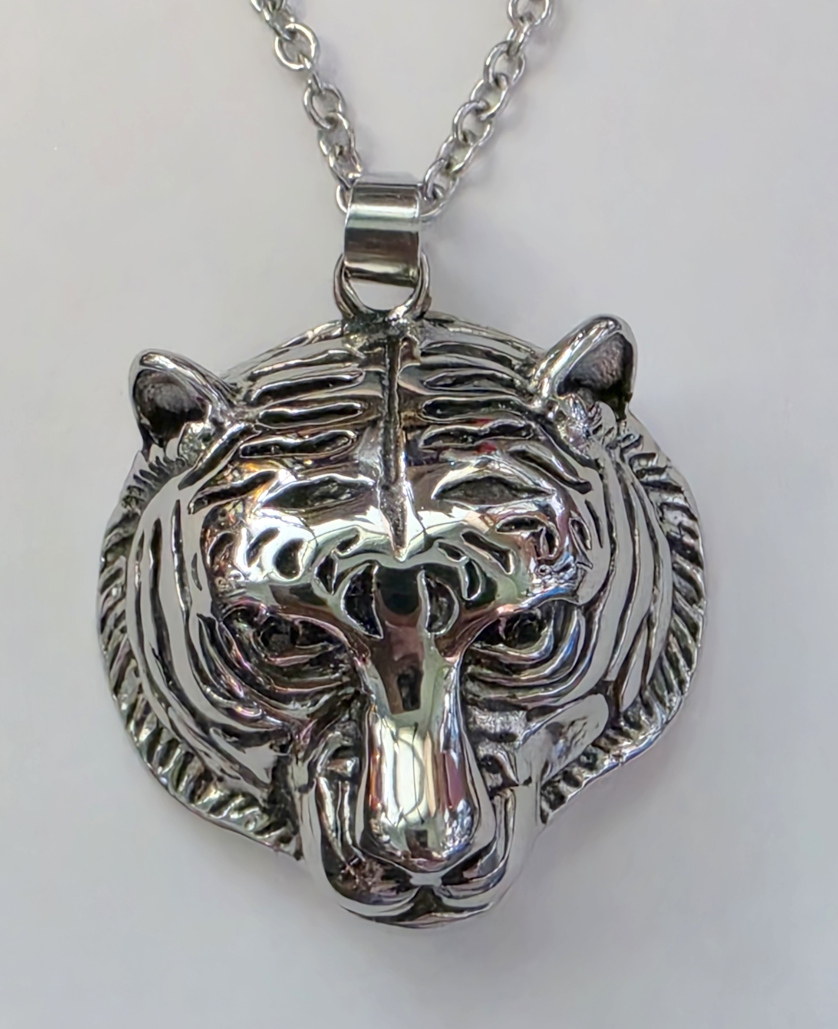 No Reserve Men's 3d Tiger Pendant & Chain Necklace8