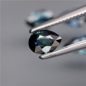 No Reserve VS Natural Sapphire Pear Cut Loose Gemstone