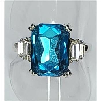No Reserve  Blue & White Quartz Ring size 9