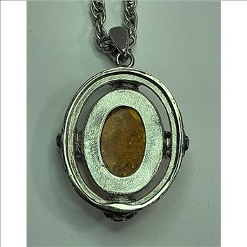 No Reserve  Amber Pendant & Chain Necklace