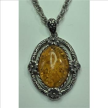 No Reserve  Amber Pendant & Chain Necklace