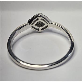 No Reserve .26 ct Natural Blue Diamond Ring Size 8