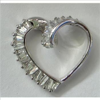 No Reserve Smulated Diamond Heart Slide Pendant 
