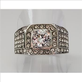 No Reserve Simulated Diamond Ring Size 9