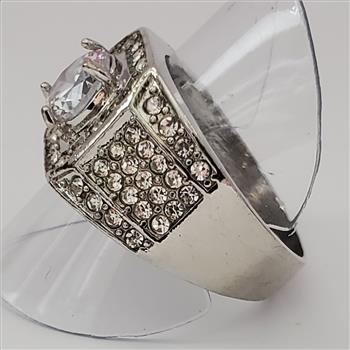 No Reserve Simulated Diamond Ring Size 9