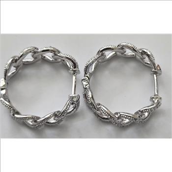 No Reserve Natural .15 ct Diamond Hoop Earrings